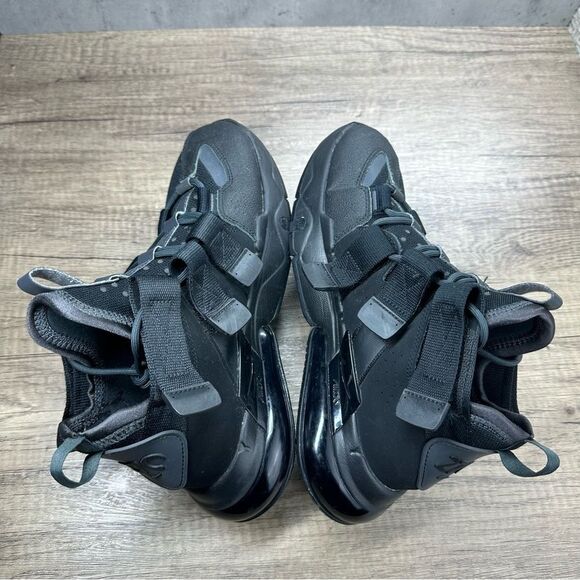 Nike~Men’s~Air Edge 270 Triple Black Sneakers~Size 7 - Picture 5 of 8